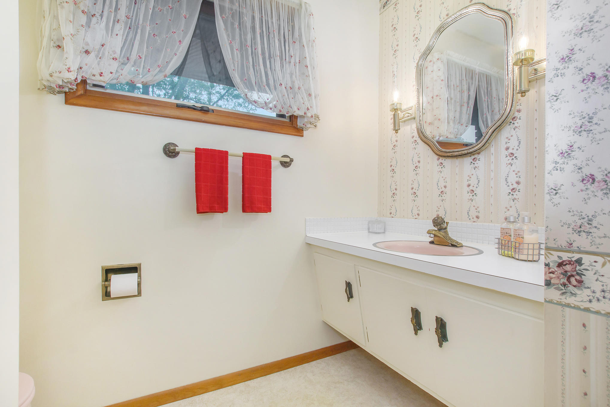 8289 Chapel Road Niles, MI 49120 - Photo 10 of 27 DSC04855