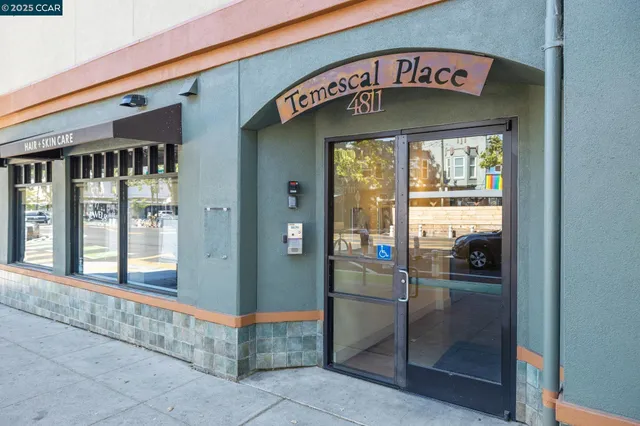 a view of an entryway