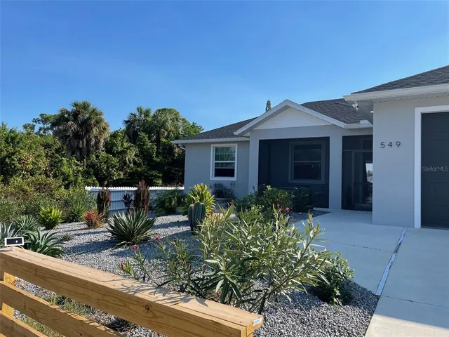$349,900 | 549 East Tarpon Boulevard Northwest, Port Charlotte, FL 33952