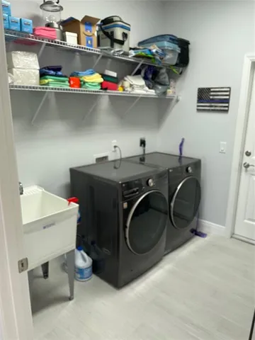 $349,900 | 549 East Tarpon Boulevard Northwest, Port Charlotte, FL 33952