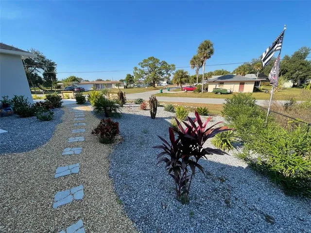 $349,900 | 549 East Tarpon Boulevard Northwest, Port Charlotte, FL 33952