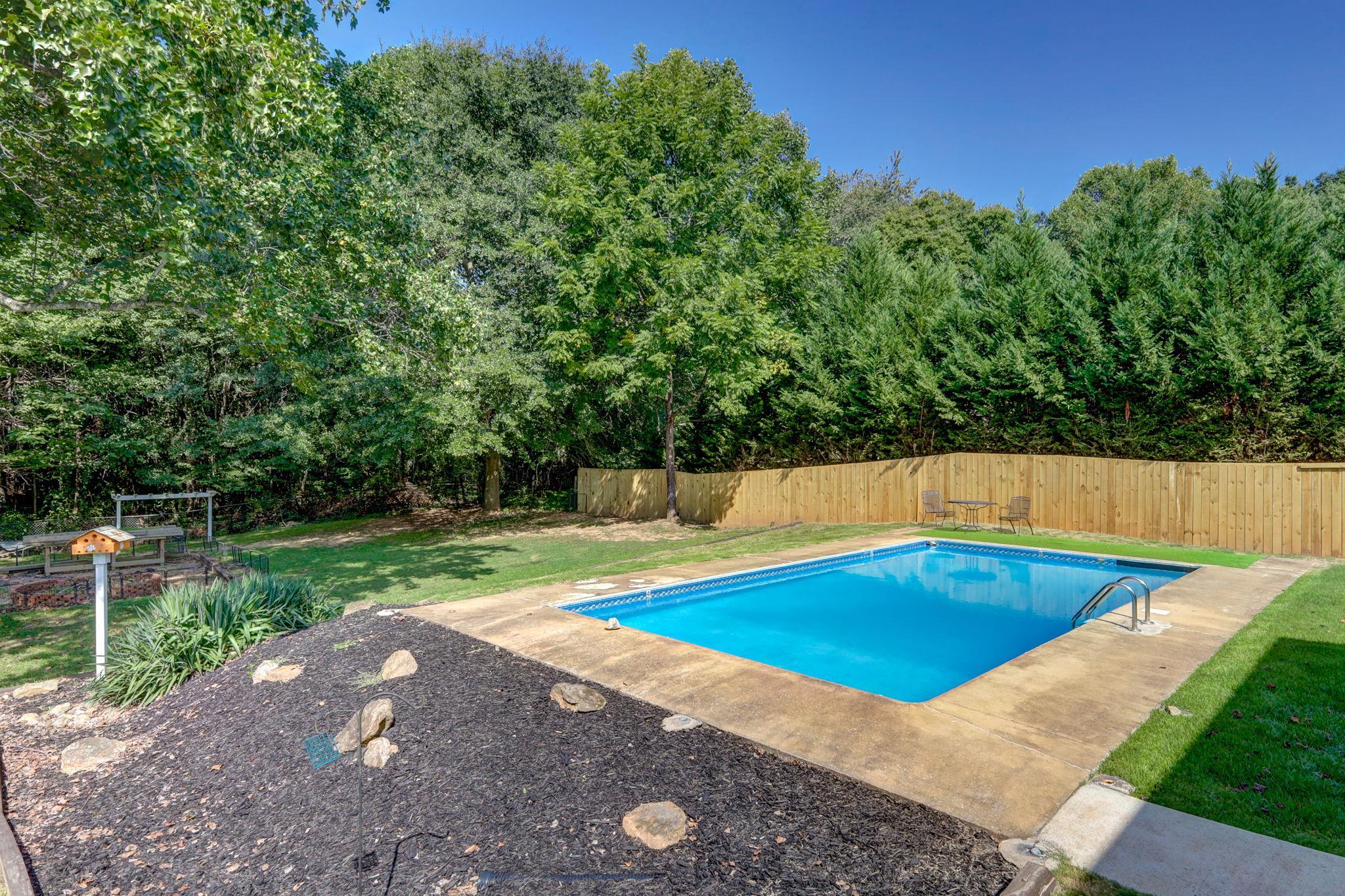 203 Timberlane Road Greer, SC 29651 - Photo 29 of 36 Gallery Image 29