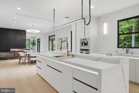 $5,295,000 | 1124 Savile Lane, McLean, VA 22101
