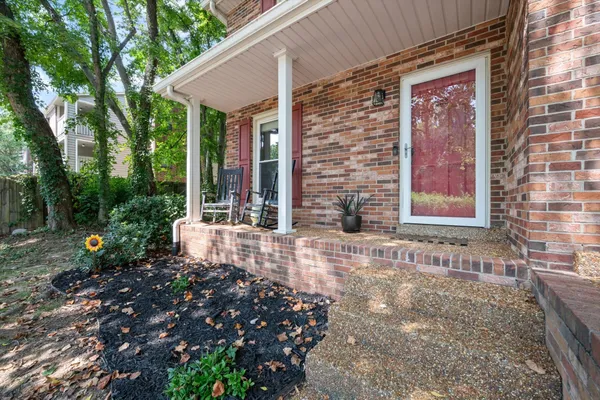 $247,500 | 222 Hickory Hill Court, Nashville, TN 37214