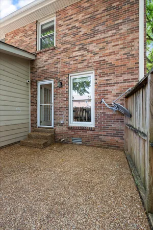 $247,500 | 222 Hickory Hill Court, Nashville, TN 37214