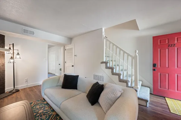 $247,500 | 222 Hickory Hill Court, Nashville, TN 37214