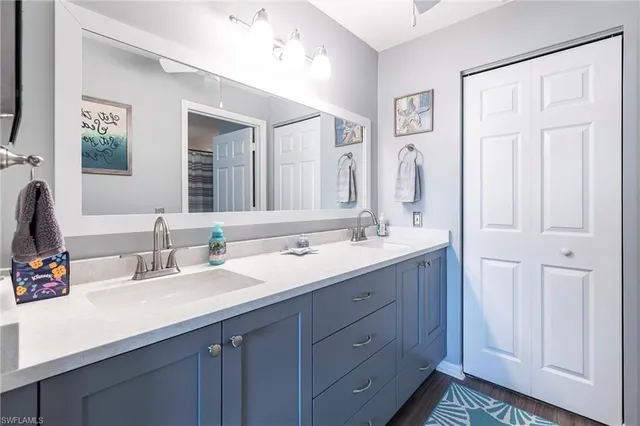 $336,500 | 940 Woodshire Lane, Unit M10, Naples, FL 34105