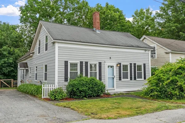$489,900 | 5 Mill Street, Pepperell, MA 01463