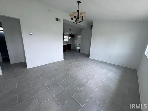 $1,200 | 3001 North Westwood Road, Muncie, IN 47303