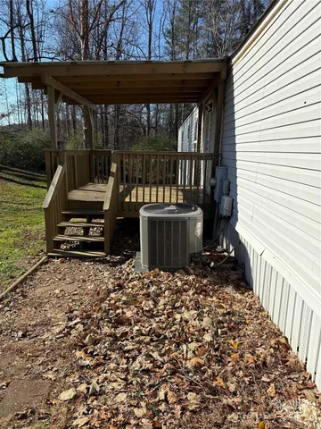 a close view of sink