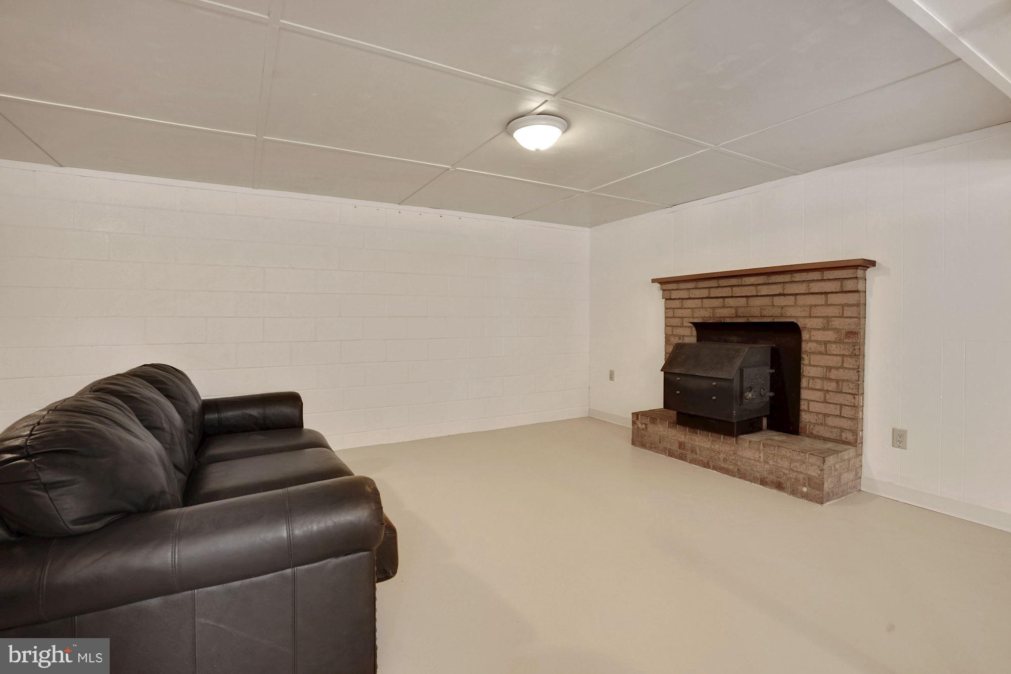 3907 Middle Road Winchester, VA 22602 - Photo 57 of 78 Gallery Image 57