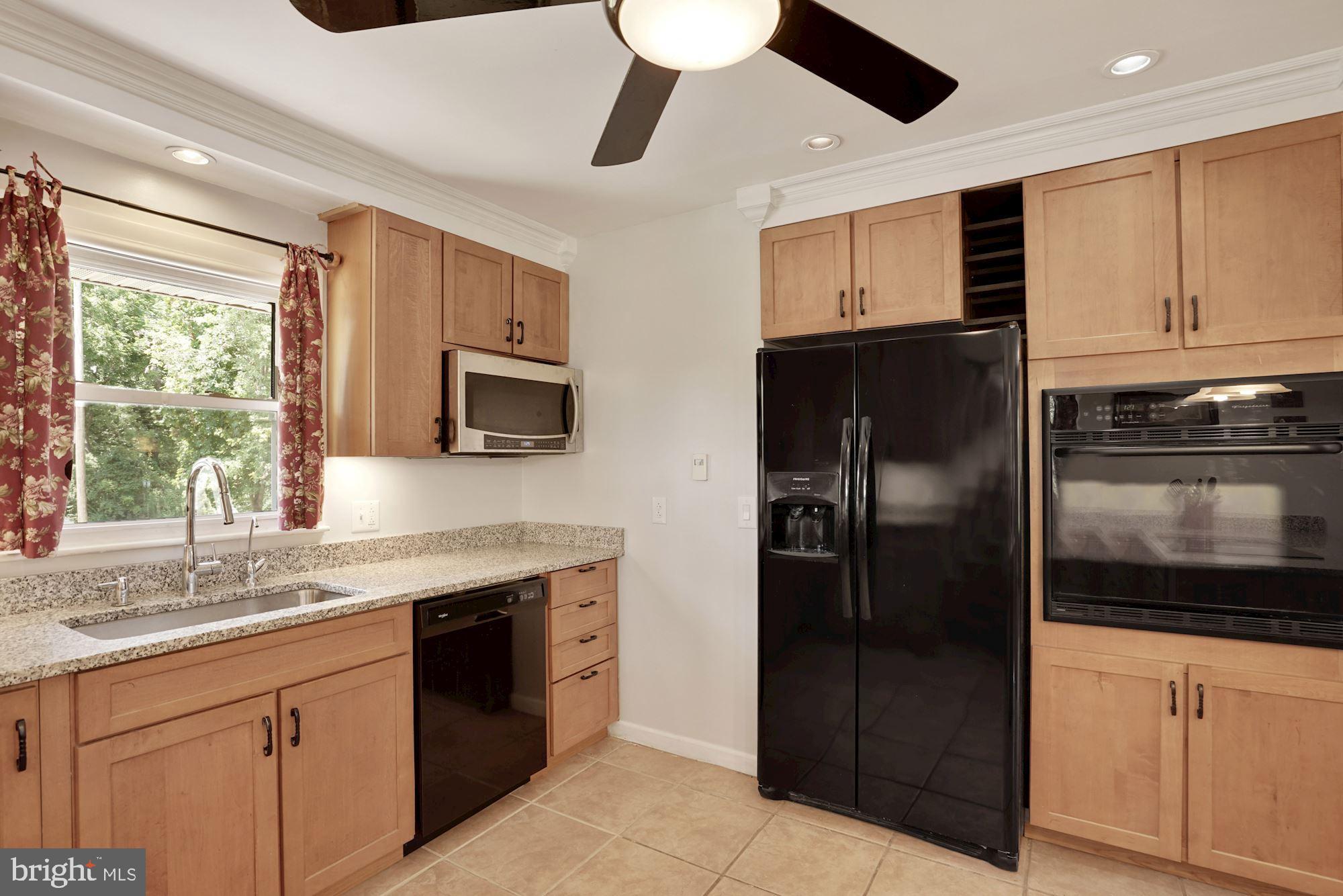 3907 Middle Road Winchester, VA 22602 - Photo 9 of 78 Gallery Image 9