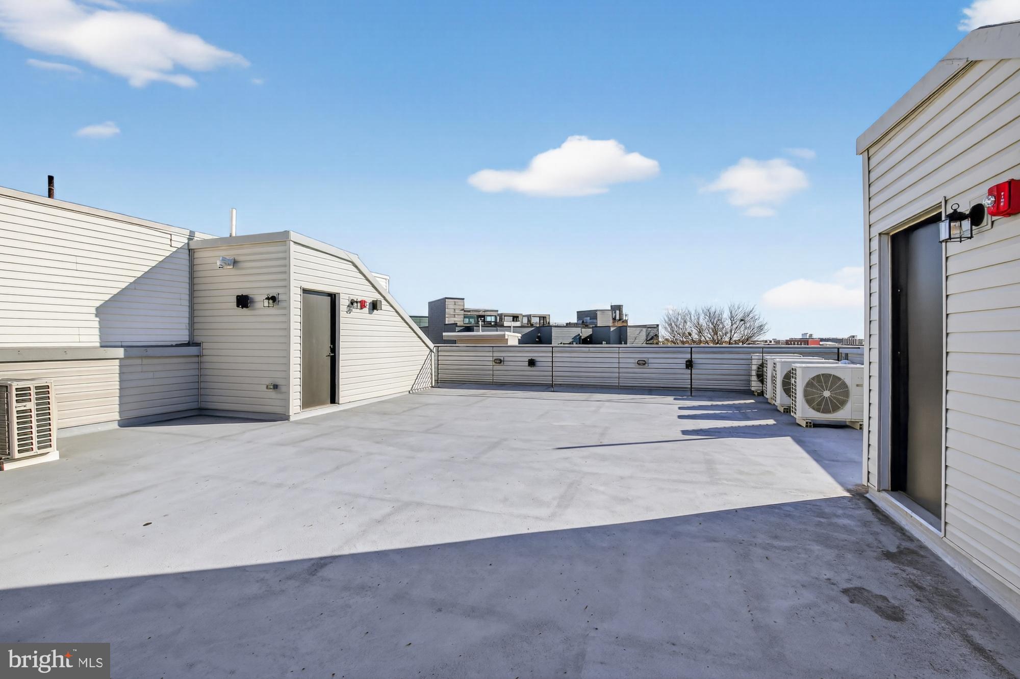 2034 North Front Street, Unit 3 Philadelphia, PA 19122 - Photo 23 of 29 a very nice looking room with a large window