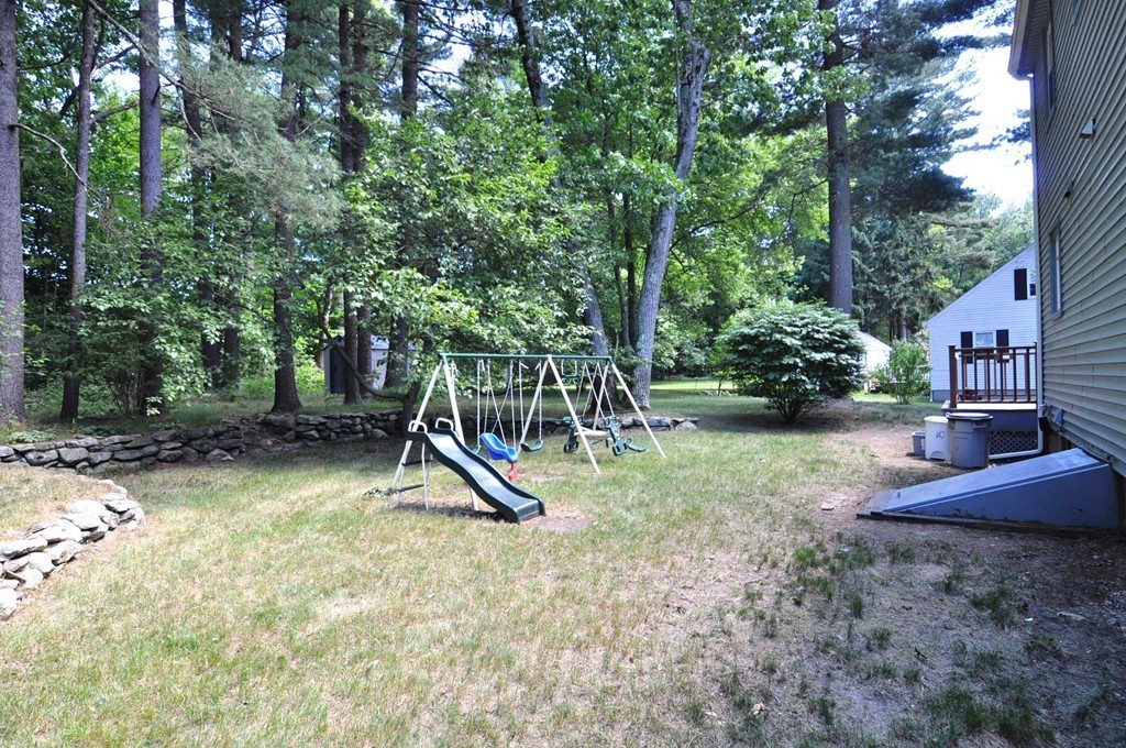 26 Dunster Road Bedford, MA 01730 - Photo 18 of 19 Gallery Image 18