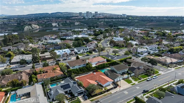 $3,800,000 | 1412 Santiago Drive, Newport Beach, CA 92660