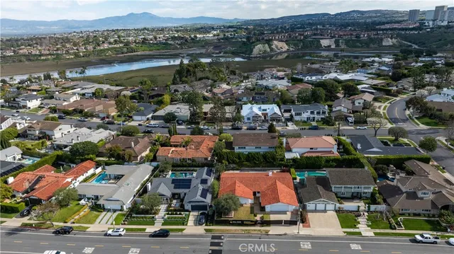 $3,800,000 | 1412 Santiago Drive, Newport Beach, CA 92660