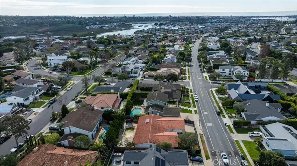 $3,800,000 | 1412 Santiago Drive, Newport Beach, CA 92660