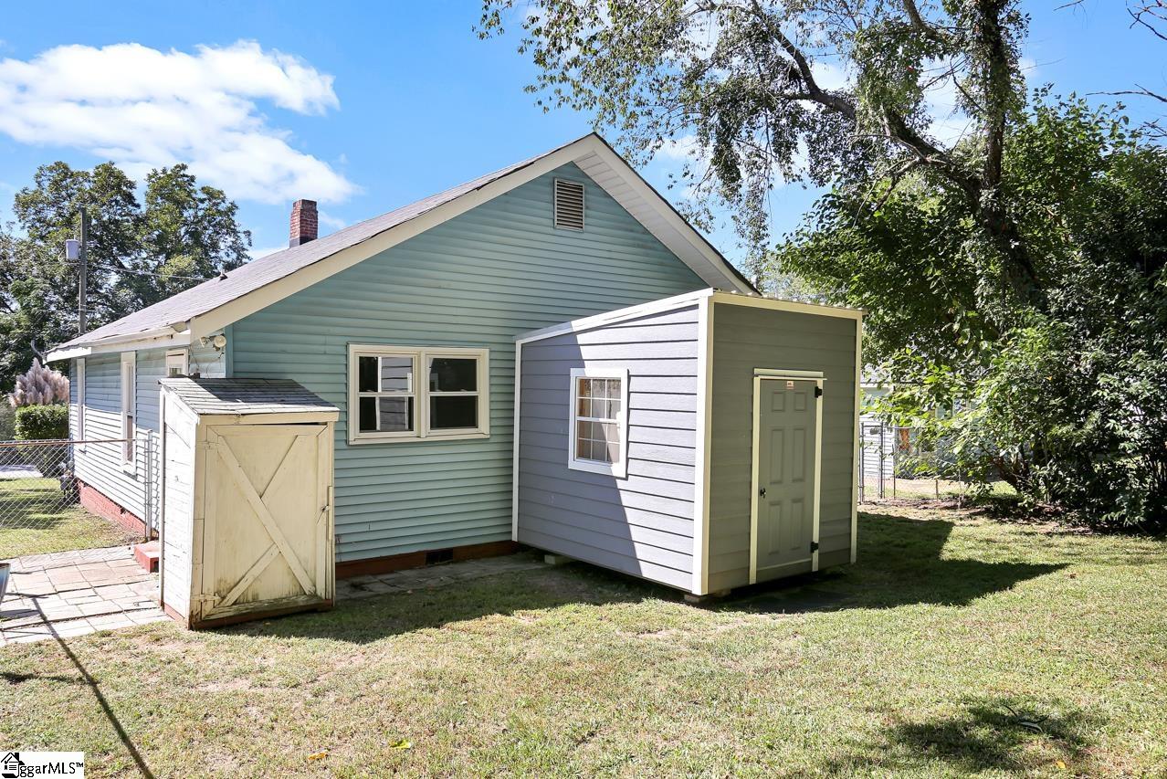 206 Hubert Street Greer, SC 29650 - Photo 31 of 33