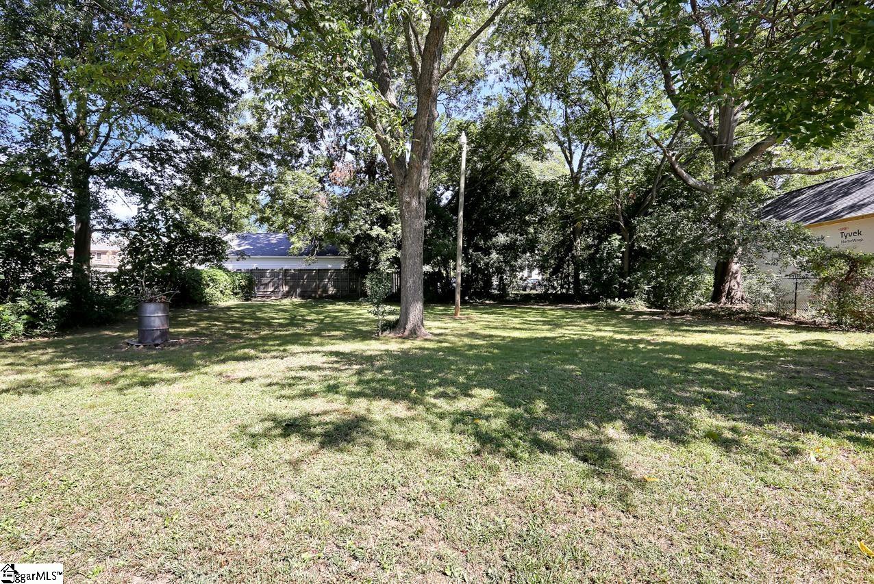 206 Hubert Street Greer, SC 29650 - Photo 32 of 33