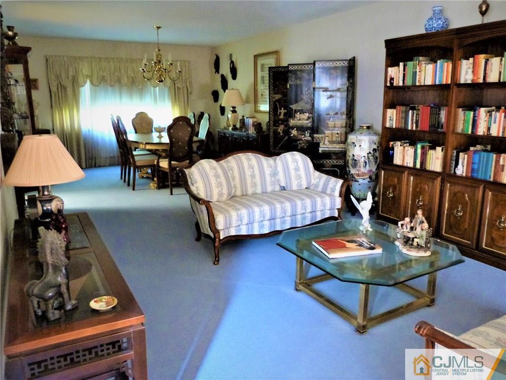 7 Amherst Street Edison, NJ 08820 - Photo 2 of 15 Gallery Image 2