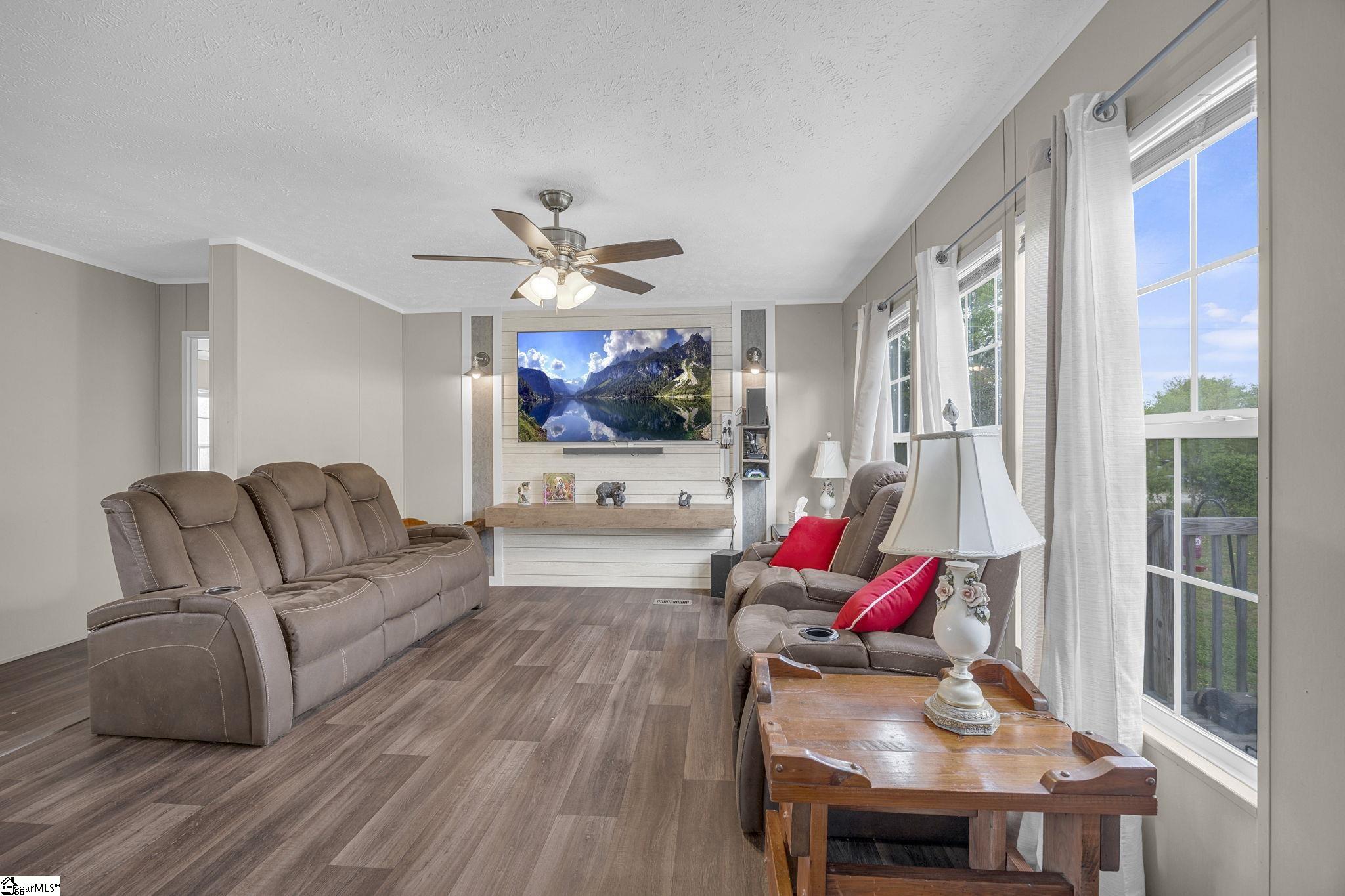 25 Rough Drive Gray Court, SC 29645 - Photo 6 of 42