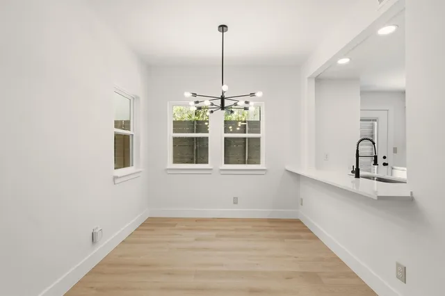 $3,500 | 814 West Mary Street, Unit A, Austin, TX 78704