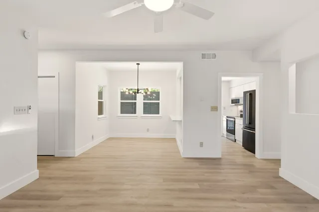 $3,500 | 814 West Mary Street, Unit A, Austin, TX 78704