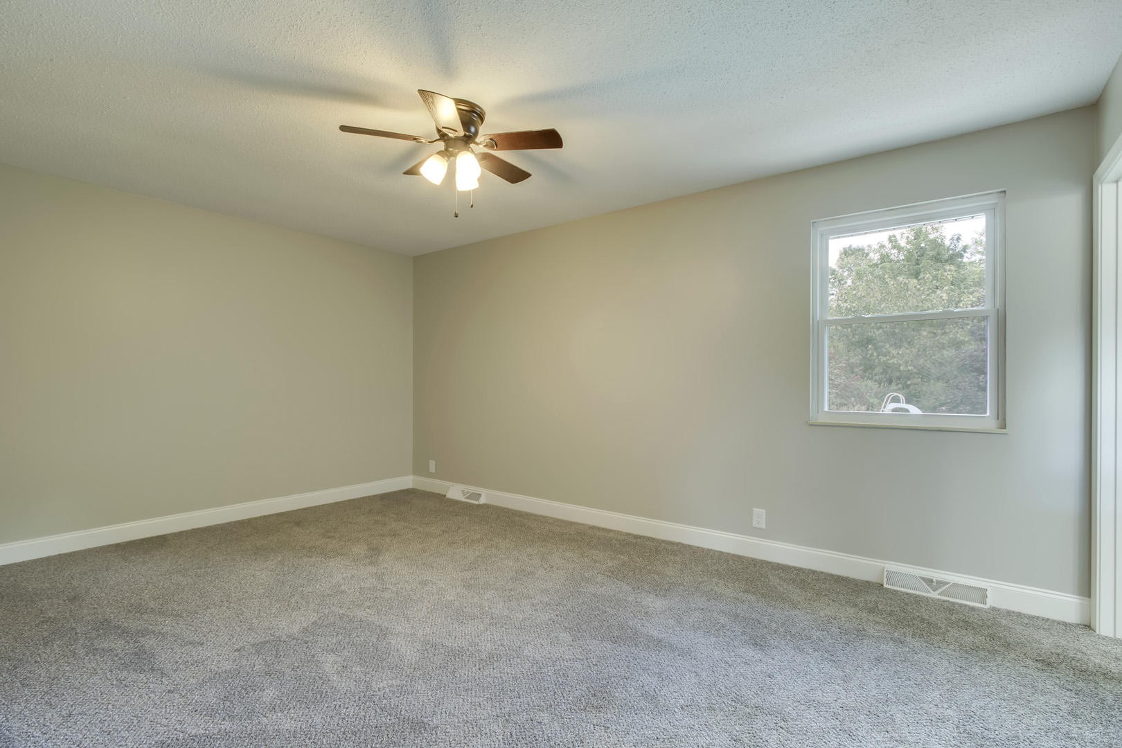 1108 Roderick Road Knoxville, TN 37923 - Photo 17 of 40 Gallery Image 17