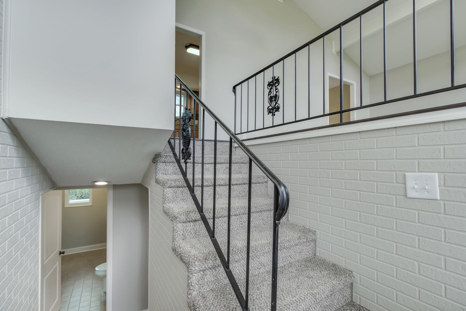 1108 Roderick Road Knoxville, TN 37923 - Photo 3 of 40 Gallery Image 3