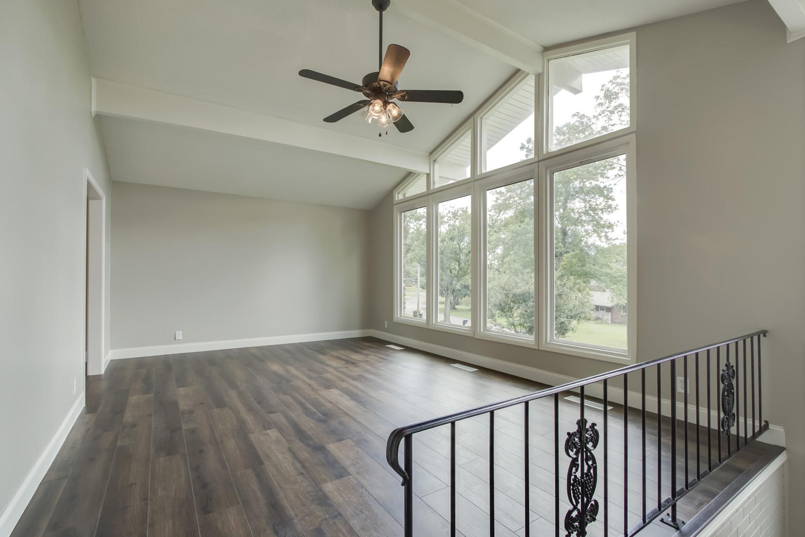 1108 Roderick Road Knoxville, TN 37923 - Photo 4 of 40 Gallery Image 4