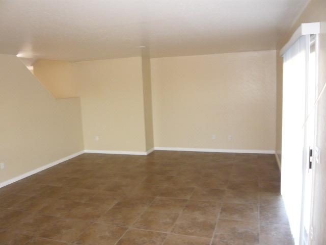 7604 West Ocotillo Road Glendale, AZ 85303 - Photo 5 of 9 family