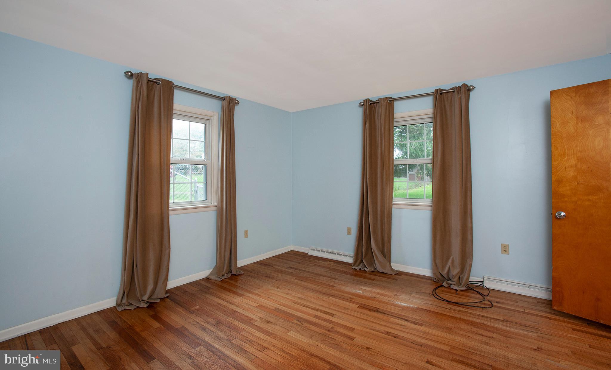 5931 Timothy Road Harrisburg, PA 17112 - Photo 15 of 25 Gallery Image 15