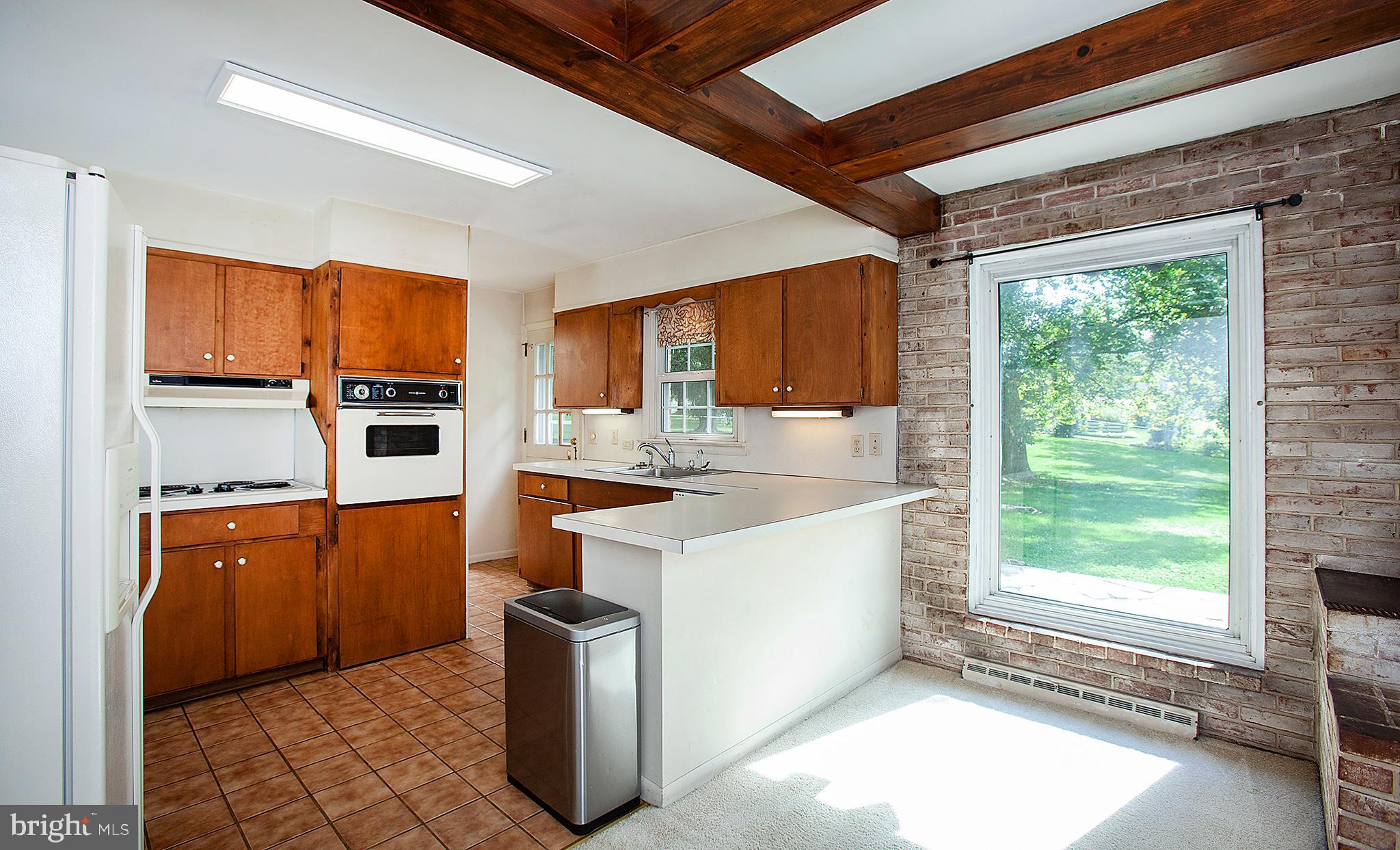 5931 Timothy Road Harrisburg, PA 17112 - Photo 8 of 25 Gallery Image 8