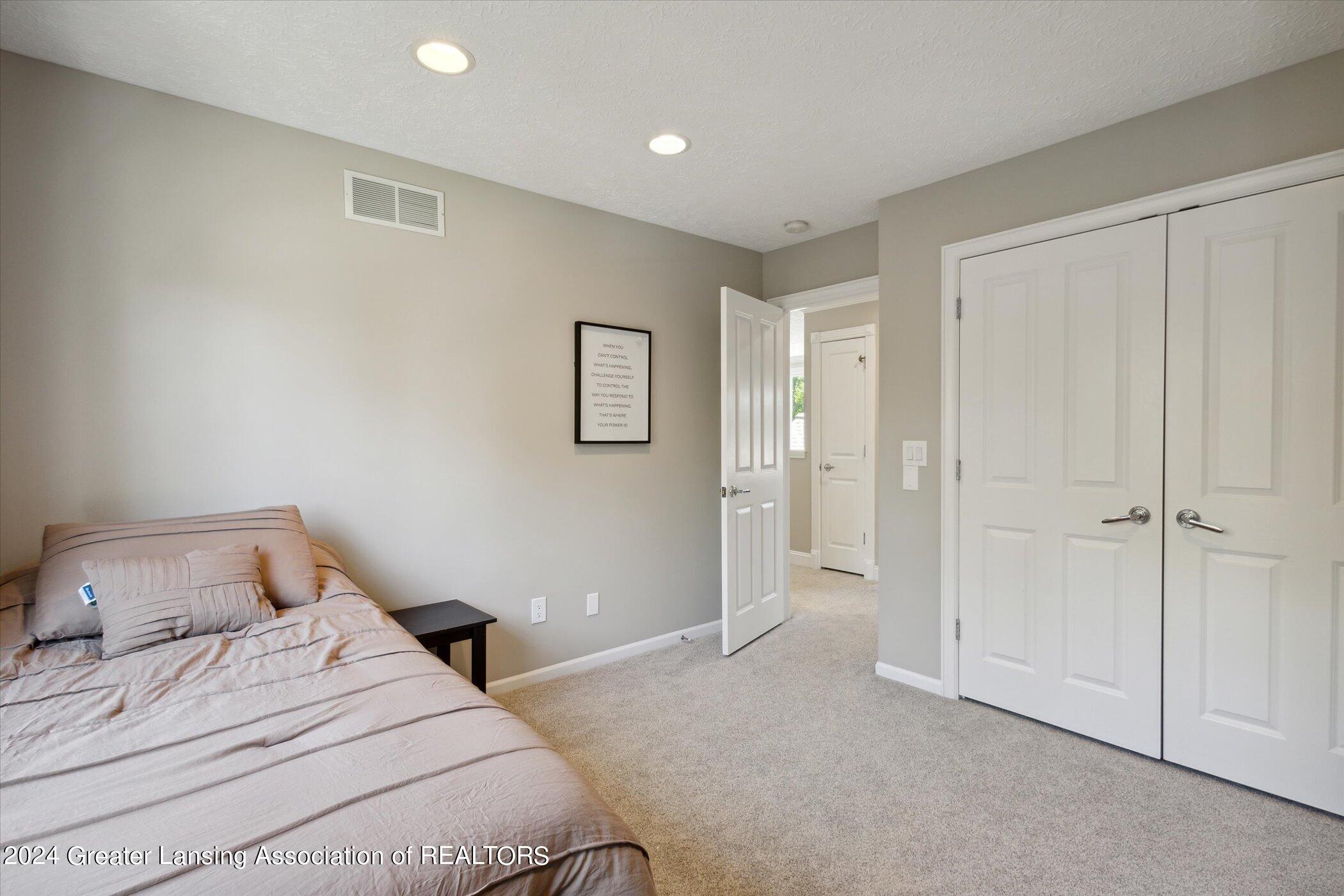16946 Thorngate Road East Lansing, MI 48823 - Photo 40 of 76 36-16946-Thorngate-Rd-East-Lansing-MI-48