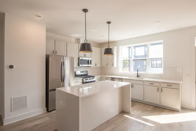 $520,000 | 8380 Miami Avenue, Morton Grove, IL 60053