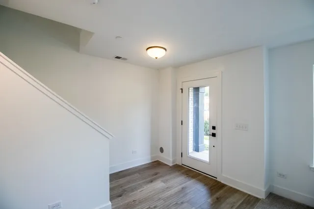 $520,000 | 8380 Miami Avenue, Morton Grove, IL 60053