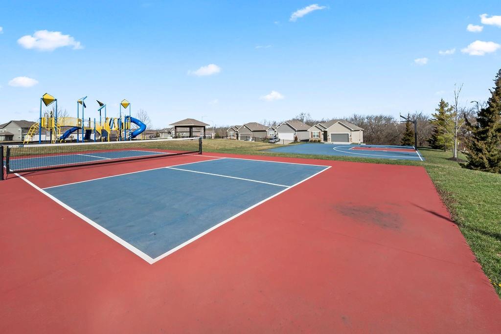 20854 West 190th Pl Spring Hill Spring Hill, KS 66083 - Photo 26 of 30