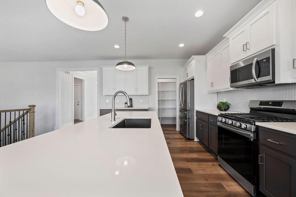 20854 West 190th Pl Spring Hill Spring Hill, KS 66083 - Photo 7 of 30