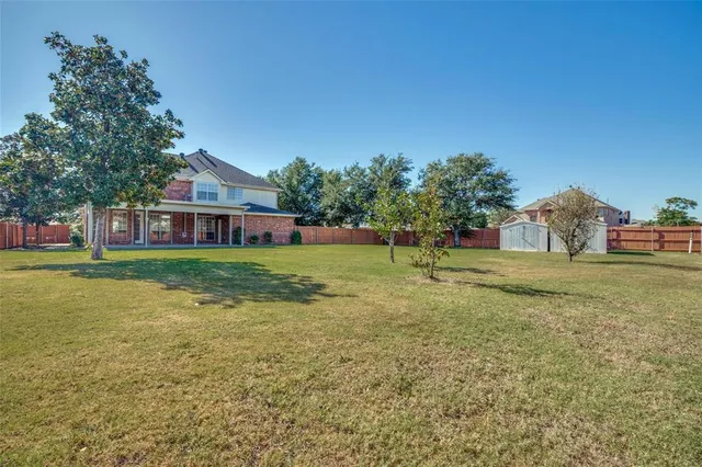 $3,500 | 237 Mimosa Drive, Murphy, TX 75094