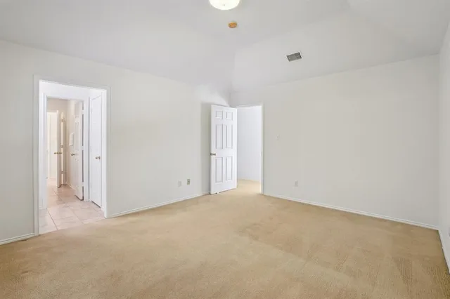 $3,500 | 237 Mimosa Drive, Murphy, TX 75094