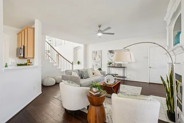 $3,500 | 237 Mimosa Drive, Murphy, TX 75094