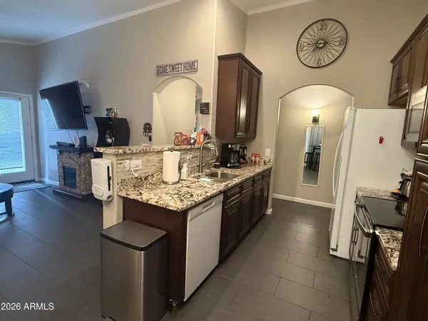 $550,000 | 2058 South Voyager Drive, Gilbert, AZ 85295