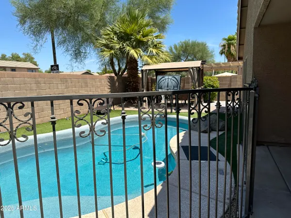 $550,000 | 2058 South Voyager Drive, Gilbert, AZ 85295