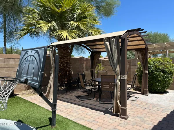 $550,000 | 2058 South Voyager Drive, Gilbert, AZ 85295