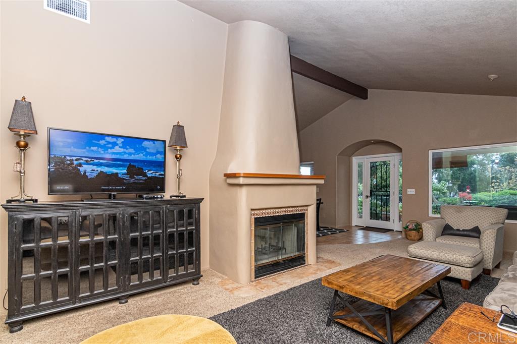 1058 Ridge Heights Drive Fallbrook, CA 92028 - Photo 1 of 23