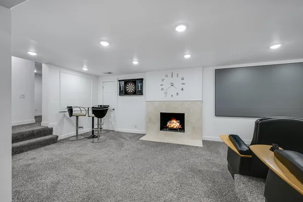 $2,199,000 | 19860 Cottagewood Road, Deephaven, MN 55331