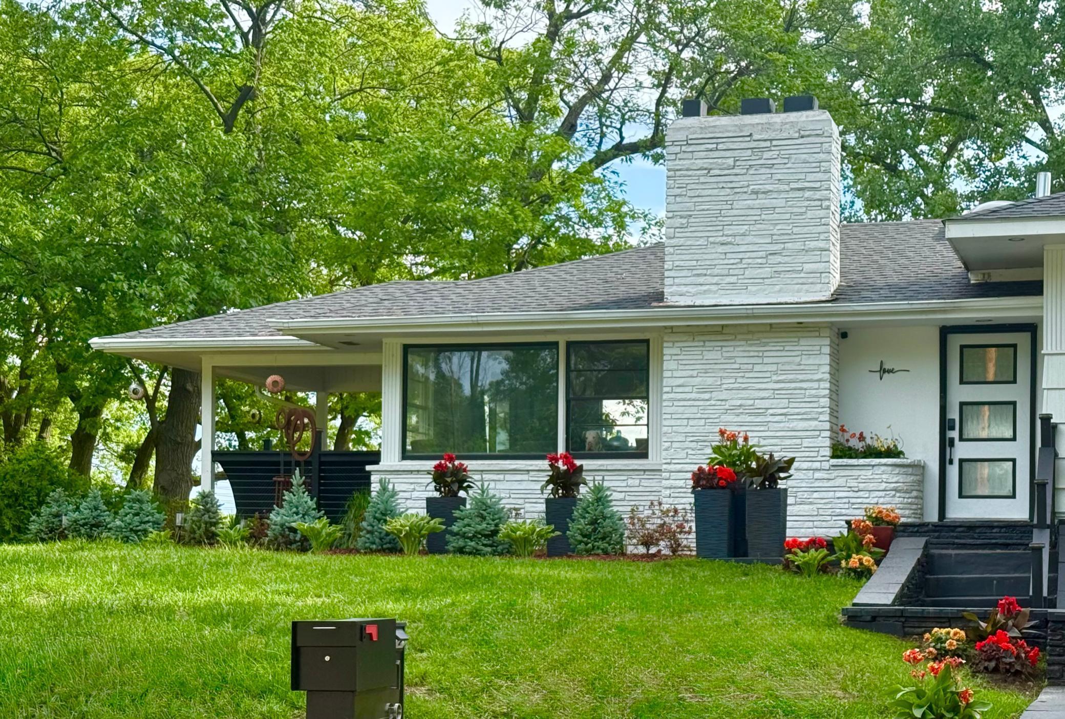 19860 Cottagewood Road Deephaven, MN 55331 - Photo 14 of 20