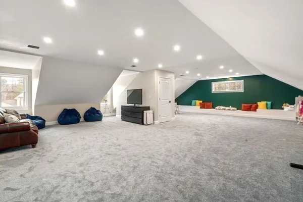 $2,699,000 | 11 Briarwood Drive, Westwood, MA 02090