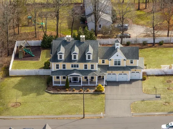 $2,699,000 | 11 Briarwood Drive, Westwood, MA 02090