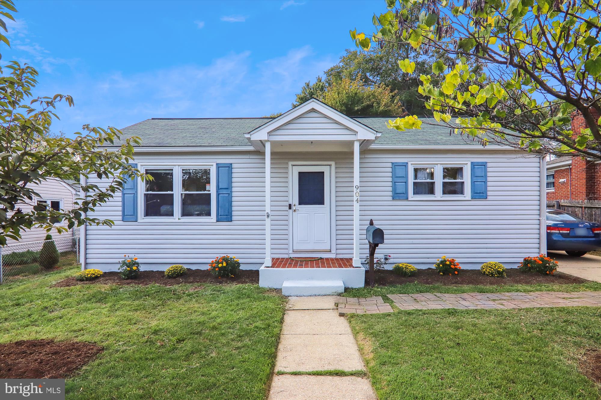 904 White Way Laurel, MD 20707 - Photo 2 of 44 Front